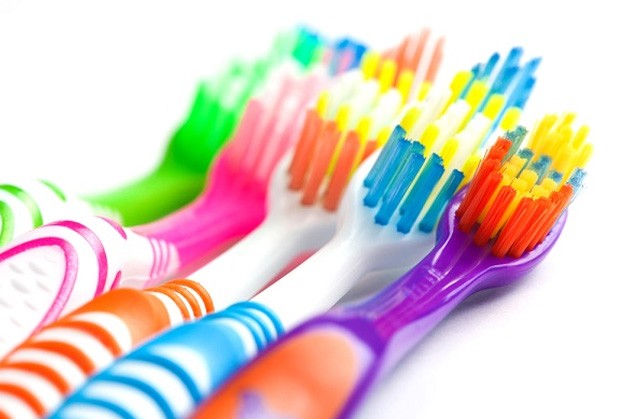 Elegir el cepillo de dientes adecuado