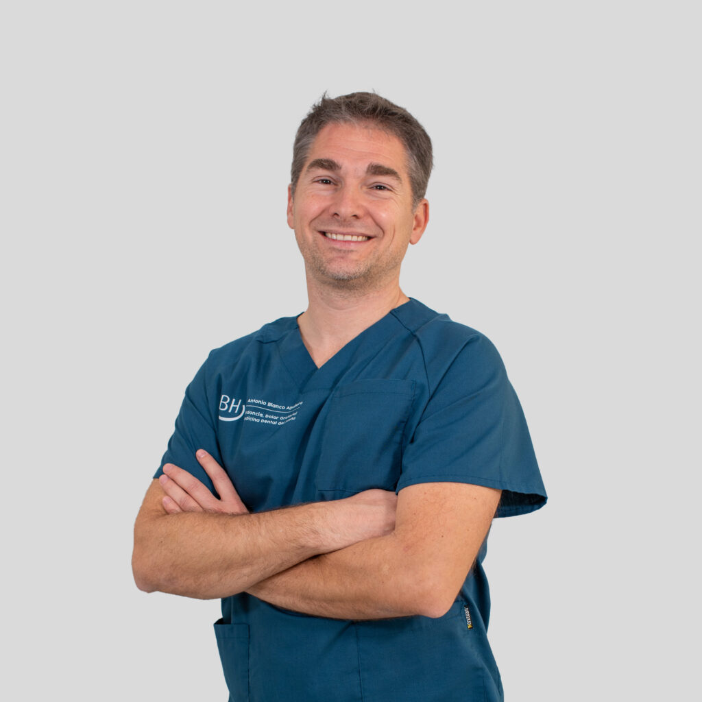 Dentista en Córdoba - Dr. Antonio Blanco Aguilera - Clínica Blanco Hungría