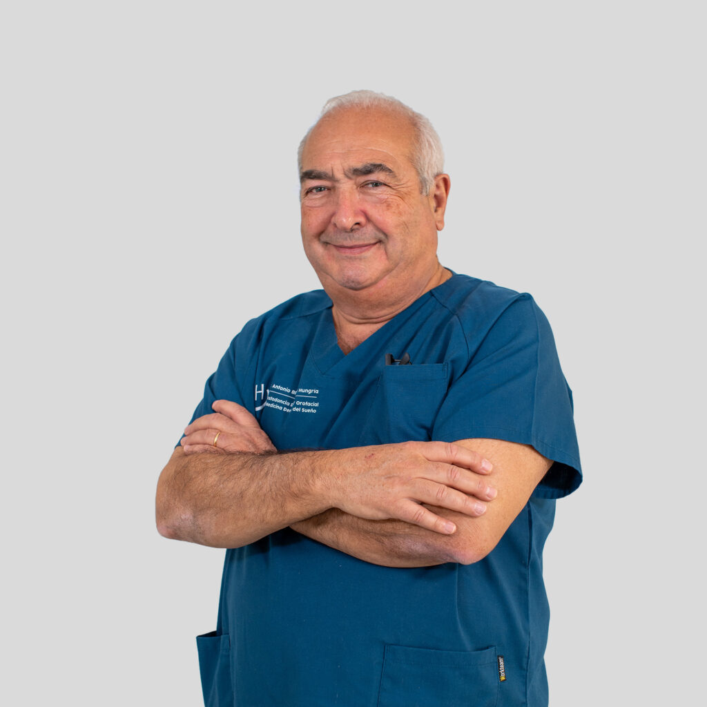 Dentista en Córdoba | Dr. Antonio B. Hungría | Cínica dental Blanco Hungría