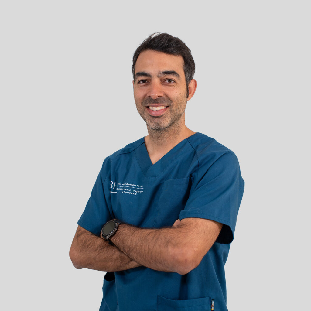 Dentista en Córdoba - Dr. Pepe Barreiro Torres - Clínica Blanco Hungría